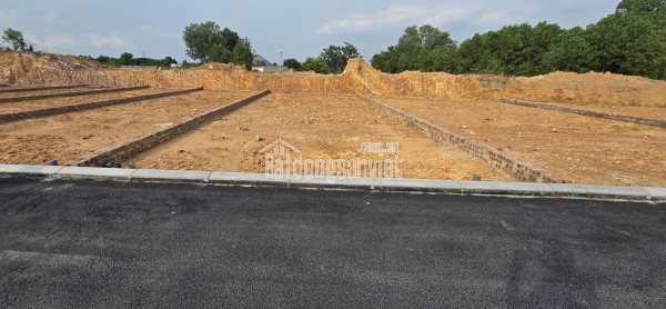 Bán đất Trung Giã Hà Nội, 100m2, MT 6.5m, chỉ 750 triệu, ô tô thông, công nghiệp- dịch vụ