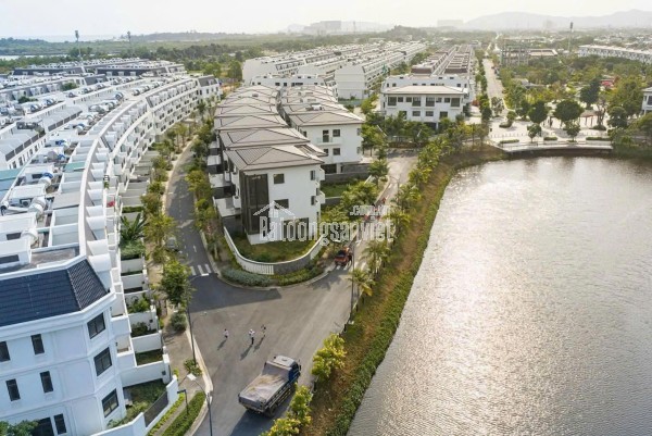Cho thuê nhà phố full nội thất 4PN – 5WC La Vida Residences – Vũng Tàu  18 triệu/tháng