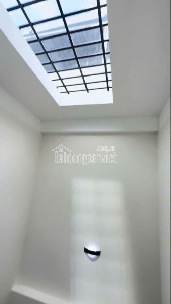 HẺM VIP LÊ HỒNG PHONG, P.1 Q10 – NHÀ 5PN, 5WC – HẺM 5M – HOÀN CÔNG ĐỦ