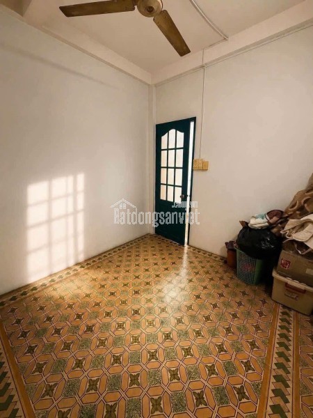 TÂN BÌNH – CƯ XÁ BẮC HẢI  35M²  3 TẦNG  3 PHÒNG.