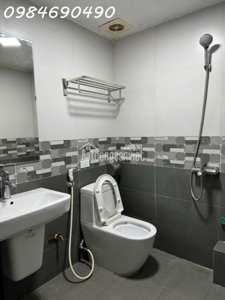 Cho thuê nhà nguyên căn Lai Xá - Hoài Đức DT 75m2, 3 tầng, full nội thất, giá 11tr/tháng