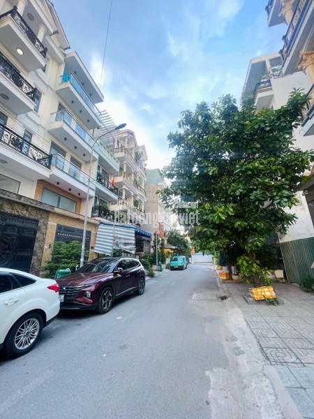 Kẹt tiền cần bán nhanh dãy nhà trọ 5x30m, HXH Hà Huy Giáp gần Ngã Tư Ga, giá tốt nhỉnh 5Tỷ
