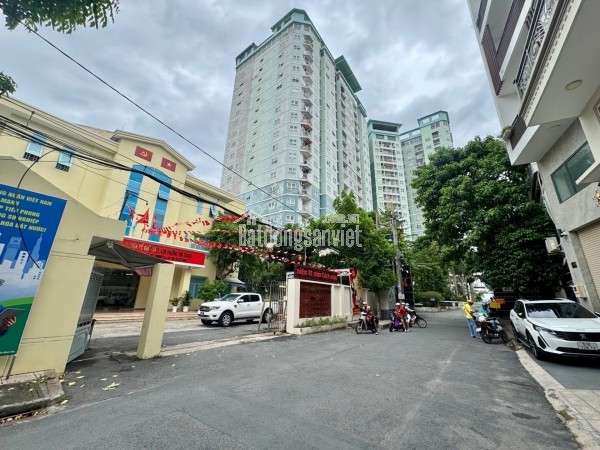 Căn hộ Khu ẩm thực Tô Hiệu hơn 50m² giá nhỉnh 2 tỷ