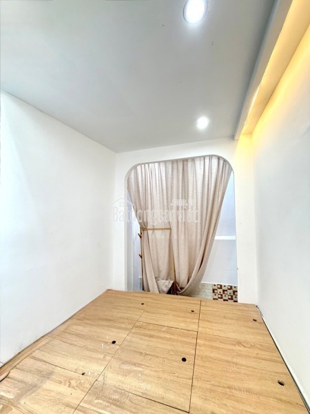 SIÊU PHẨM TÂN BÌNH LÝ THƯỜNG KIỆT - 23M2 ( 2.2 x 10.3m ) - SỔ HỒNG RIÊNG - CHỈ [2T nhỏ ] - MỚI ĐẸP