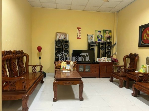 BÁN NHÀ DIỆN TÍCH KHỦNG FULL THỔ KDC HƯNG LONG BÌNH CHÁNH - XE HƠI NGỦ TRONG NHÀ