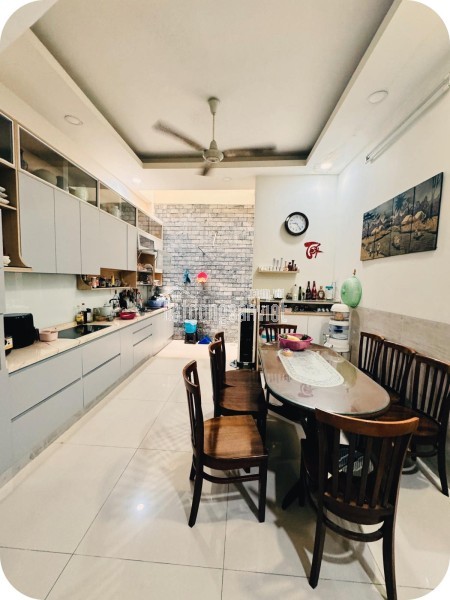 GẦN EMART PHAN HUY ÍCH – HẺM Ô TÔ – 64M² – 3 TẦNG – 4PN – 6.35 TỶ