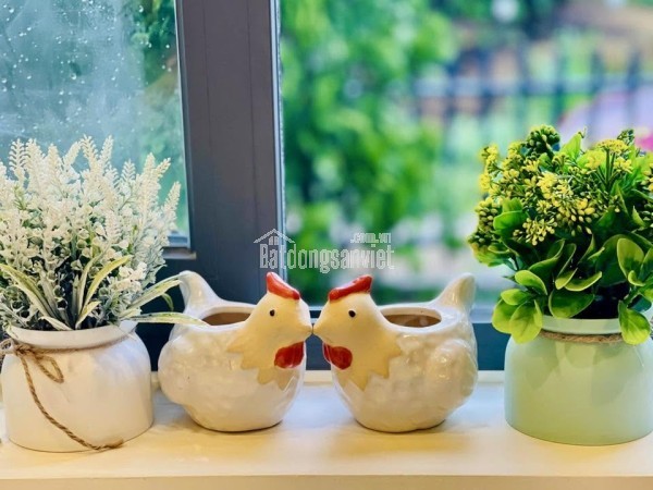 Cần Bán Nhà 203m² Sổ Hồng Riêng, 2 Phòng Ngủ, Không Gian Xanh Gần Đà Lạt