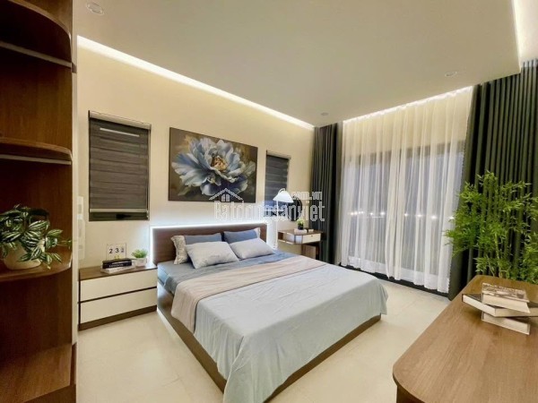 Cần Bán Nhà 203m² Sổ Hồng Riêng, 2 Phòng Ngủ, Không Gian Xanh Gần Đà Lạt