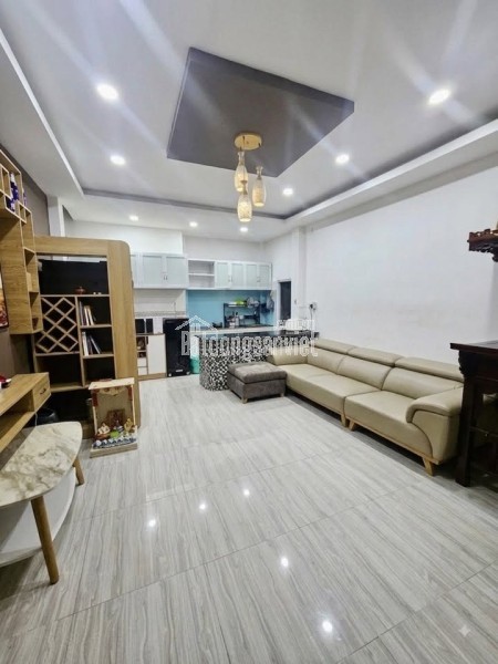 BÁN NHÀ HẺM XE HƠI ÂU DƯƠNG LÂN Q8 - BỀ NGANG 6M - NỞ HẬU TÀI LỘC