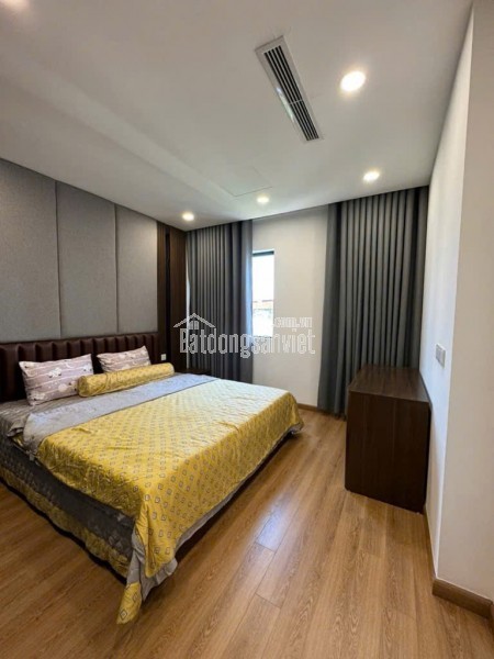 (Siêu Phẩm) Tòa Apartment 64m2 x 18P hồ Linh Quang - Cách hồ và bãi ô tô 30m. Dòng tiền 1,4 tỷ/năm.