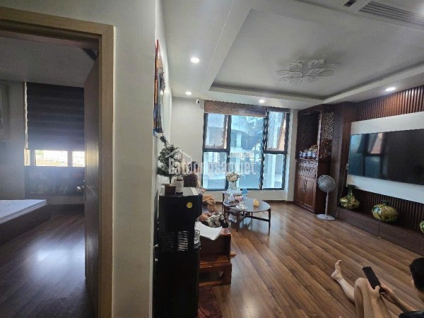 (Siêu Phẩm) Tòa Apartment 64m2 x 18P hồ Linh Quang - Cách hồ và bãi ô tô 30m. Dòng tiền 1,4 tỷ/năm.