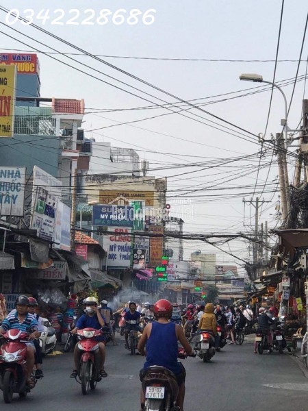 Bán nhà Bình Tân, Lê Văn Quới, giáp Tân Phú, hẻm ôtô 4m thông, Nhà mới đẹp 2 tầng, vị trí vip -