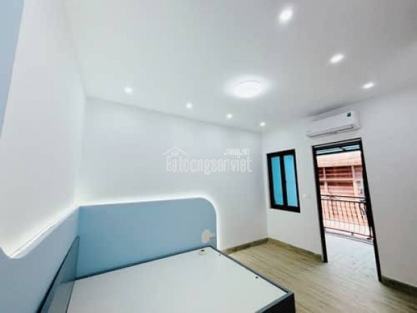 Nhà phân lô Bùi Xương Trạch, diện tích 46,8m², mặt tiền 4,5m, giá 11,6 tỷ, ô tô chạy vòng quanh