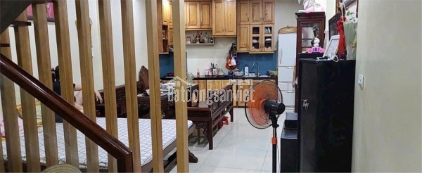 bán nhà ngõ phố lê lợi giá cực mềm gần trường chợ chu văn an, giá 1250. nhà mới xây , dt 51m2