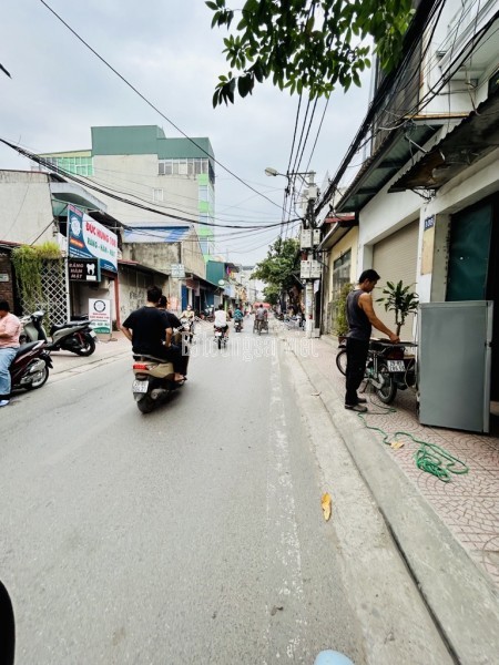 Chính chủ bán gấp nhà Thanh Lân Thanh Trì Hoàng Mai  75m2 6m mặt tiền chỉ hơn 12 tỷ mặt phố  kinh