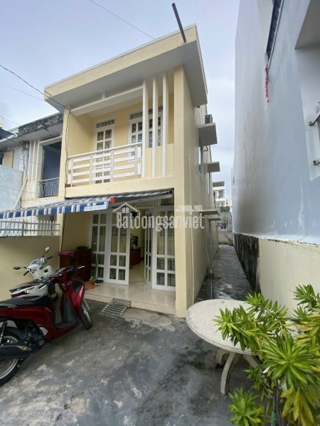 Nhà hẻm Hoàng Diệu, Vĩnh Nguyên, Nha Trang, diện tích 134m2, giá chỉ 60 triệu/m2.  🏡  Liên hệ để