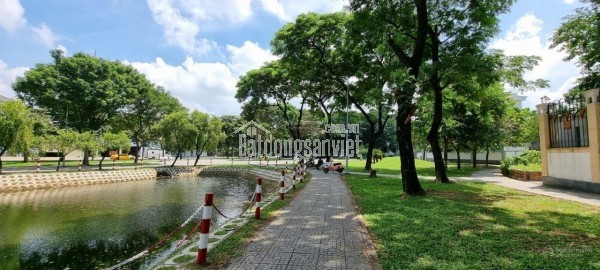 Chính chủ bán 1800m2 đất mặt tiền sông Sài Gòn view Landmark 81 chỉ 335 tỷ thương lượng sâu