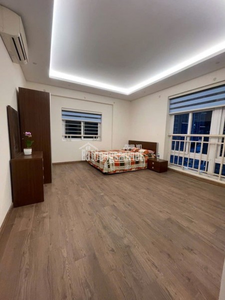 Bán căn hộ 5 phòng ngủ Cienco1 Hoàng Đạo Thúy,160m2, giá nhỉnh 9,3 tỷ về ở luôn