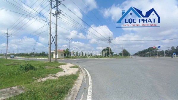 Bán đất trong KCN Hố Nai 18.000 m2 chỉ 85 tỷ