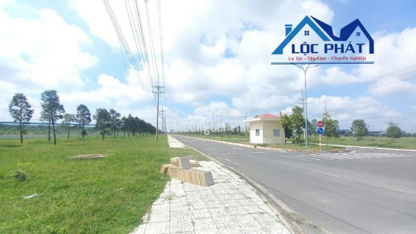 Bán đất trong KCN Hố Nai 18.000 m2 chỉ 85 tỷ