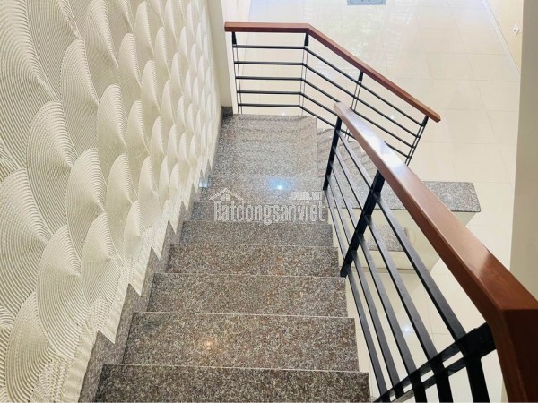 Bán nhà Bùi Đình Túy -HXH thông - SD 159,6m2 -Lợi nhuận 210 Triệu/Năm