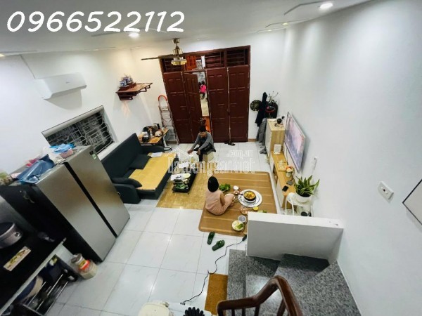 Bán Nhà Phúc Lợi - 32m², Giá 4.25 Tỷ, Gần Vinhome Riverside