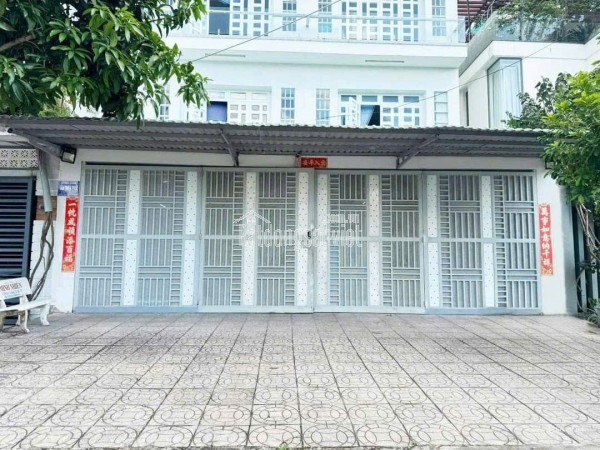 91. Cho Thuê Kho Xưởng 300M² Có Sân Sau Mặt Sông Nhỏ