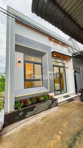 26 - BÁN NHÀ TRỆT TRỤC CHÍNH  HẺM 120 Hoàng Quốc Việt