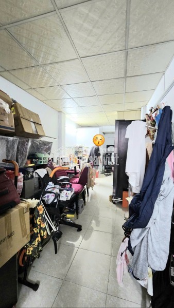 SÁT MẶT TIỀN Q4 TÔN ĐẢN 

NGANG 3 DÀI 16 M 

ĐÚC 4 TẤM 
CÓ 5 TỎI