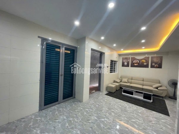 Nhà Đẹp 36m² Trung Tâm Nguyễn Xiển – Giá Siêu Hấp Dẫn Chỉ 1.8 Tỷ