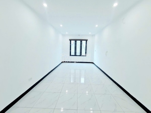 Bán nhà ngõ Bằng A, Hoàng Liệt, Hoàng Mai, 54m², 9 tỷ, ô tô vào, kd đỉnh