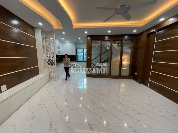 Bán Nhà Xuân La, Tây Hồ.41m2, 6 tầng, gara oto.mt 5m, 11.9 tỷ