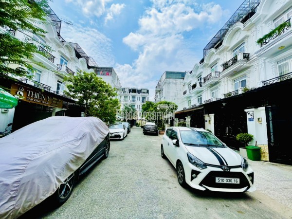 Nhà 4 tầng Full nội thất KDC Golden City 2 Tô Ngọc Vân - đường 12m - 4PN - chỉ 5.xx tỷ