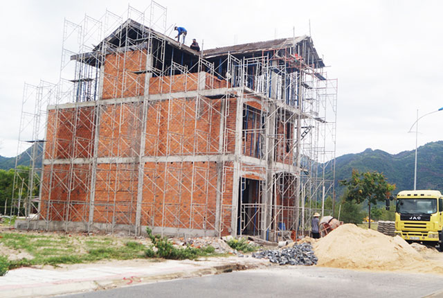 Biệt thự của khách hàng đang được xây dựng