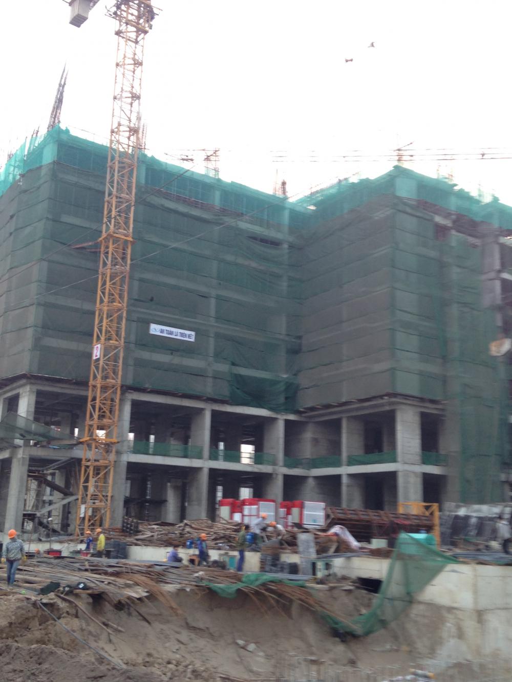 Một tòa đang xây đến mặt sàn tầng 14, một tòa đang đào móng