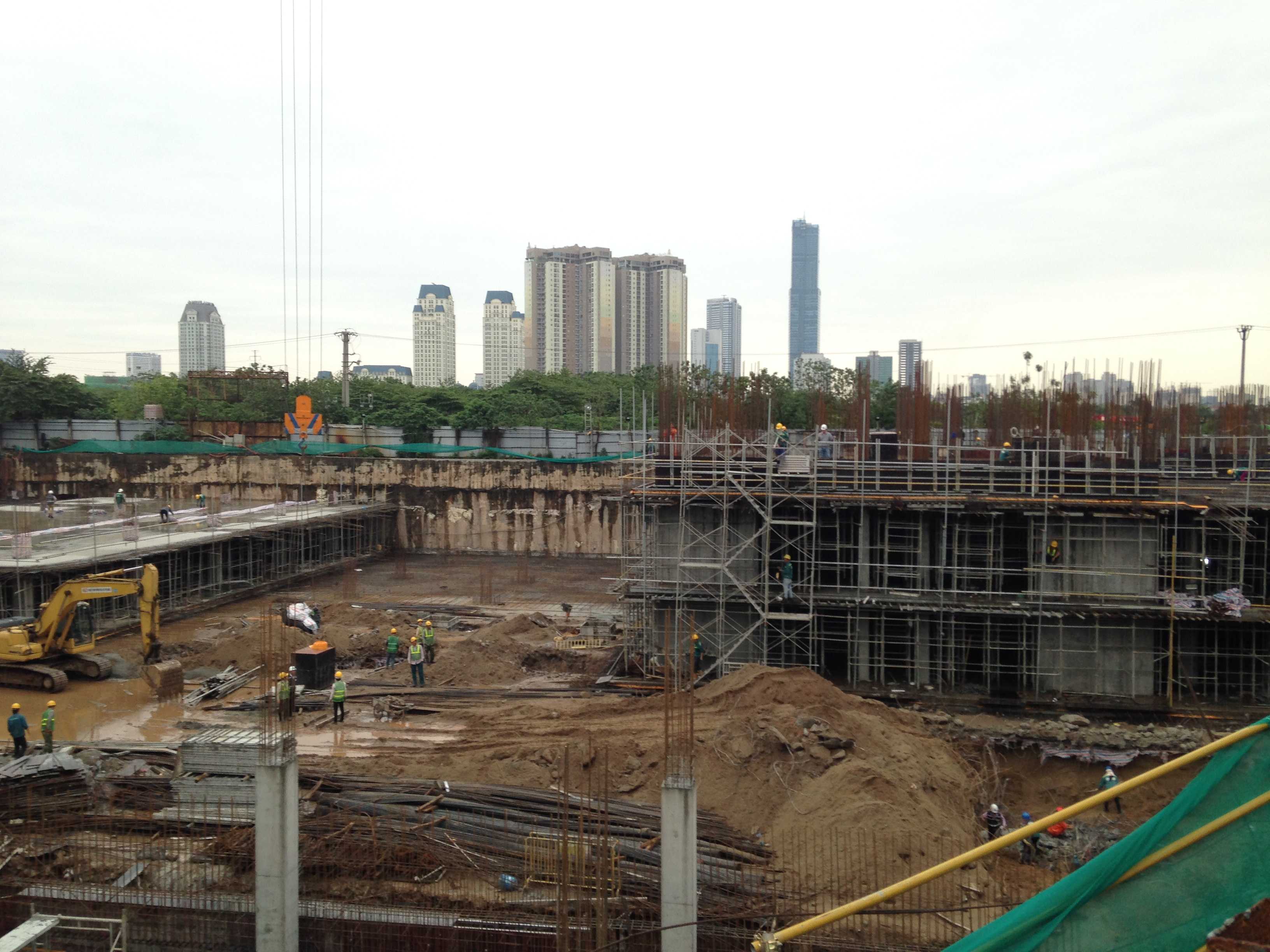 Dự án đang thi công hầm và mặt sàn tầng 2