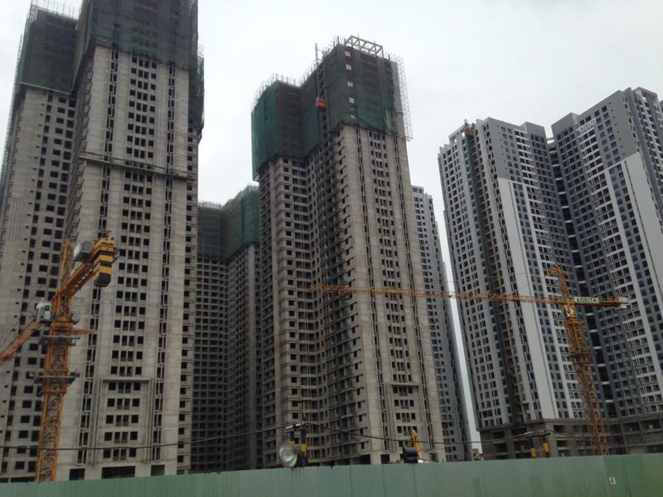 Dự án đang hoàn thiện các tầng cuối cùng để chuẩn bị cất nóc