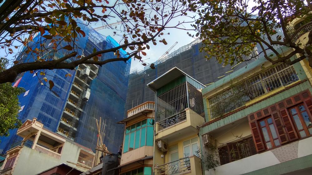 Dự án đã cất nóc