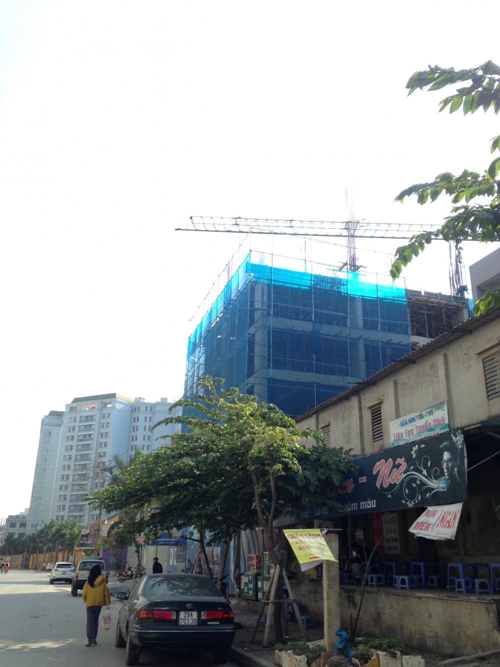 Dựa án đang thi công mặt sàn tầng 6