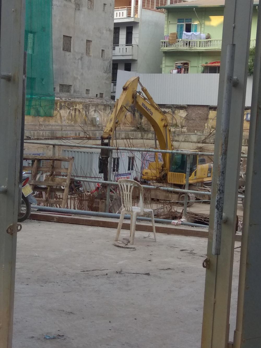 Dự án đang tiếp tục thi công móng hầm