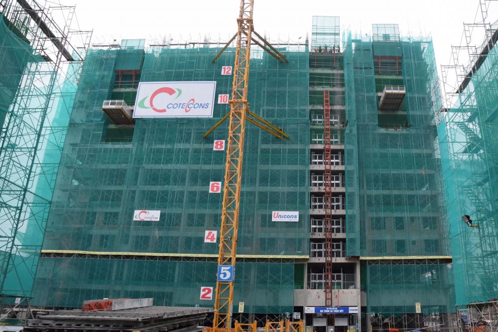 Thi công đến tầng 14